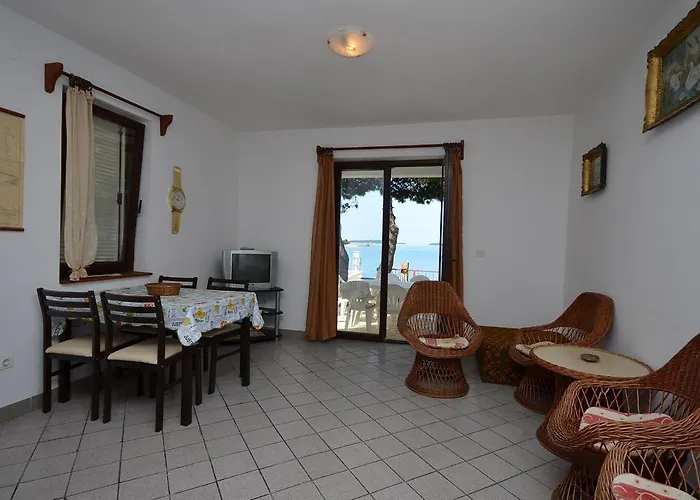 Veljko * 布罗达里卡